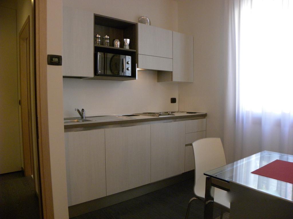 Venice Apartments Dante Μέστρε Εξωτερικό φωτογραφία