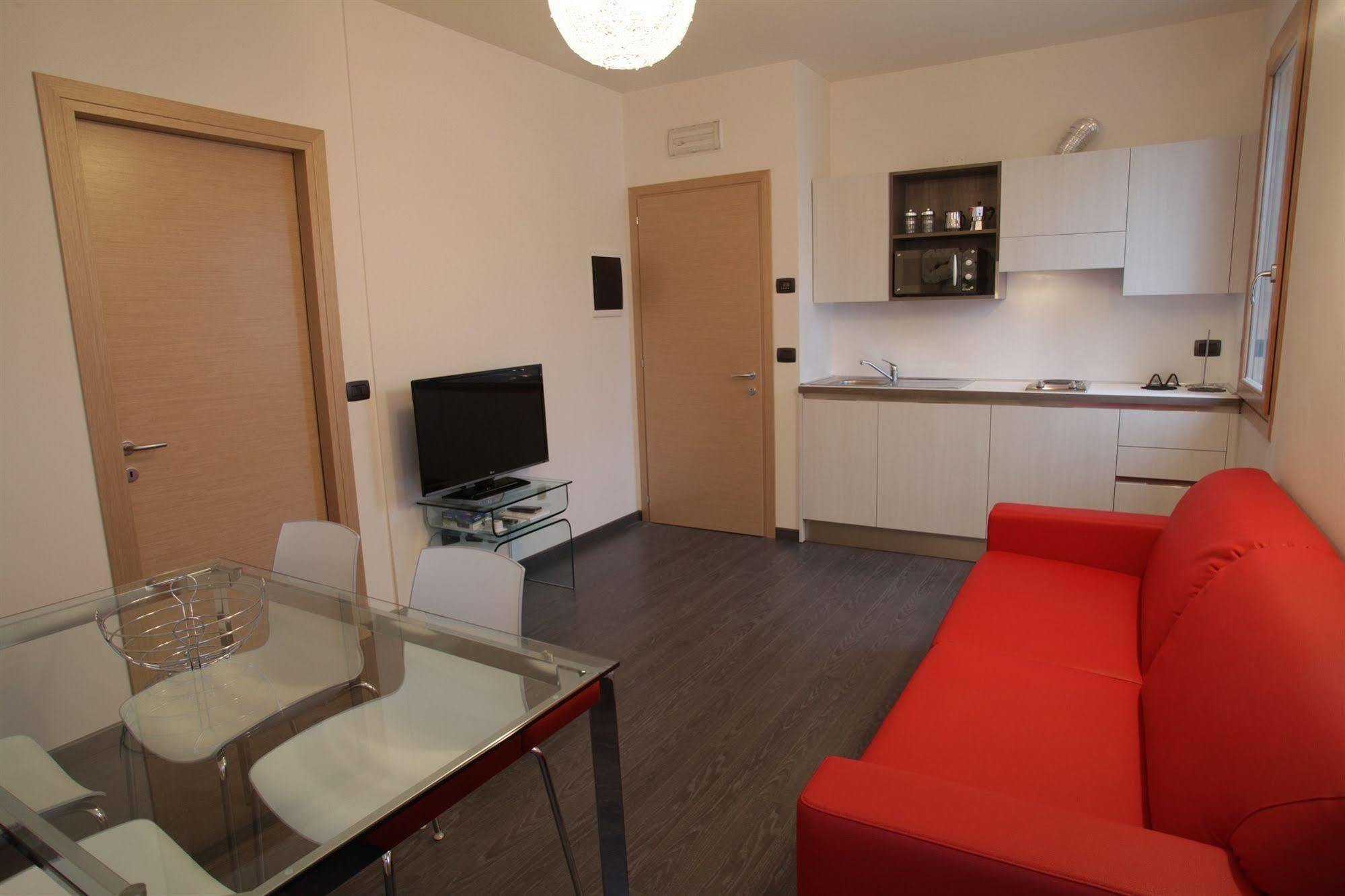Venice Apartments Dante Μέστρε Εξωτερικό φωτογραφία